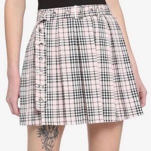 Pink plaid skirt with belt